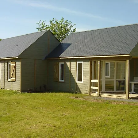 Village Chateau De Treambert Holiday park 3*